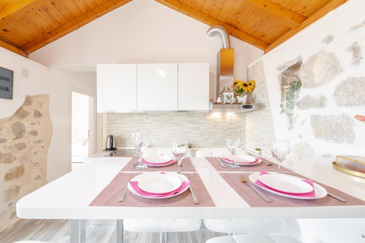 Apartamento Little Stone House Buici  Exterior foto