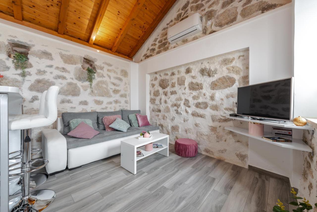 Apartamento Little Stone House Buici  Exterior foto